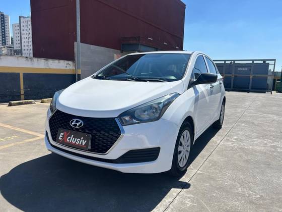HYUNDAI HB20 1.0 COMFORT PLUS 12V FLEX 4P MANUAL